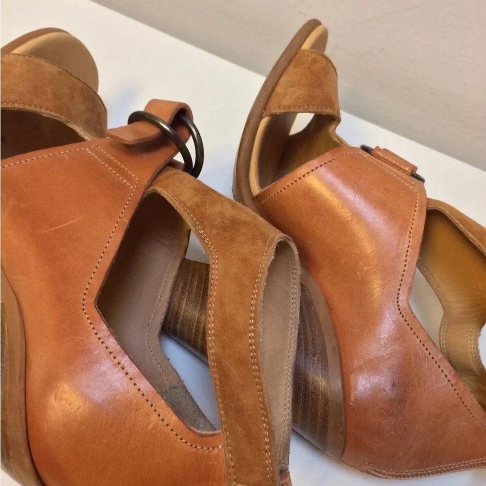 Martin Margiela leather open toe stacked heel tan size 36.5